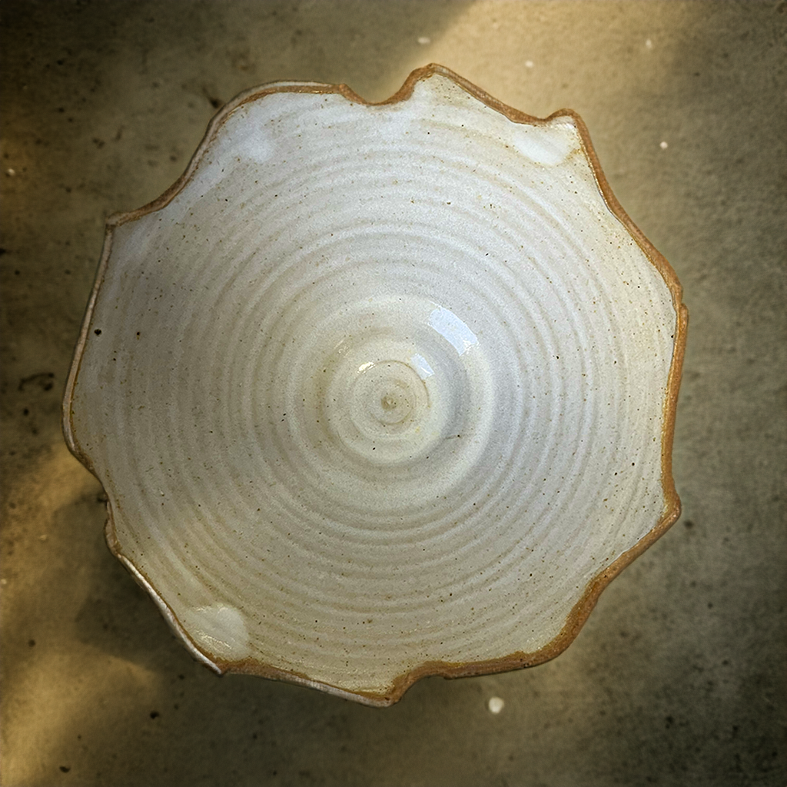 IRREGULAR BOWL
