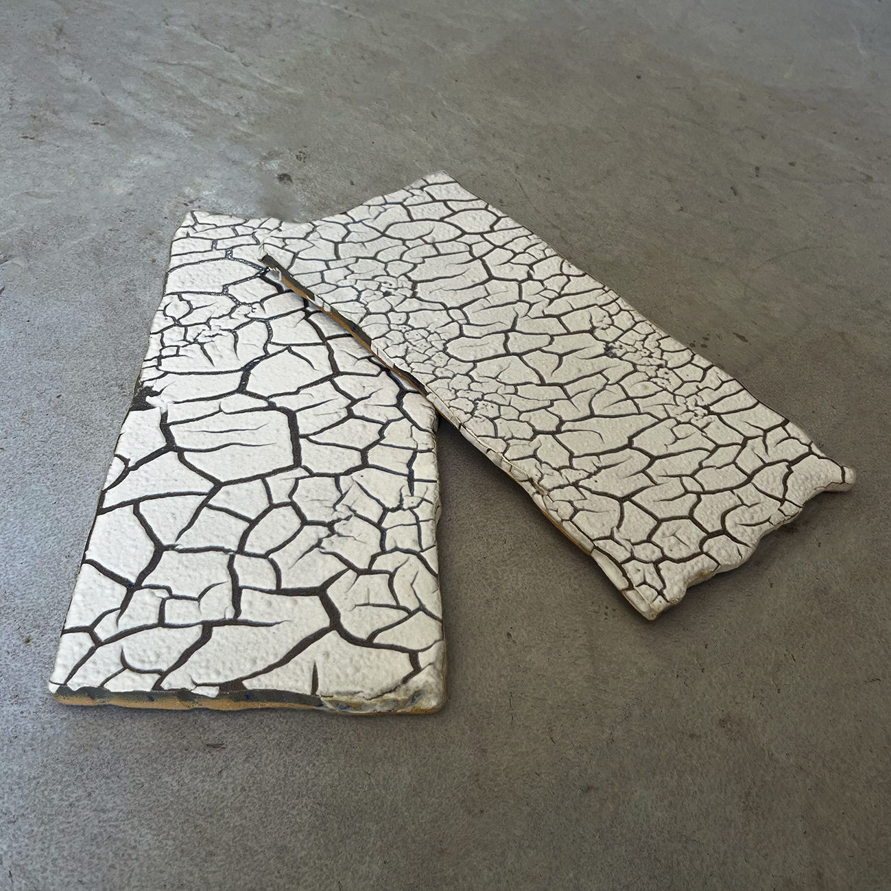 RECTANGULAR WHITE